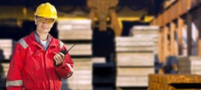 Factors to consider when choosing a Two Way Radio System for a Warehouse